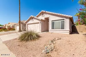 Exterior - 2304 E Aire Libre Ave, Phoenix, AZ 85022 photo 3 of 6