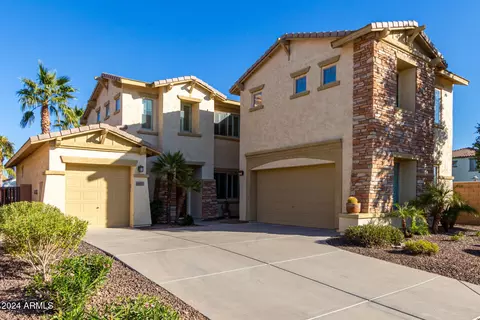 660 E Riviera Dr, Chandler, AZ 85249