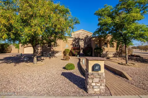 2796 E Meadowview Ct, Gilbert, AZ 85298