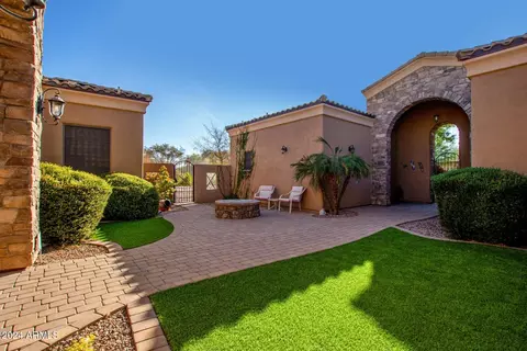 2796 E Meadowview Ct, Gilbert, AZ 85298 photo 7