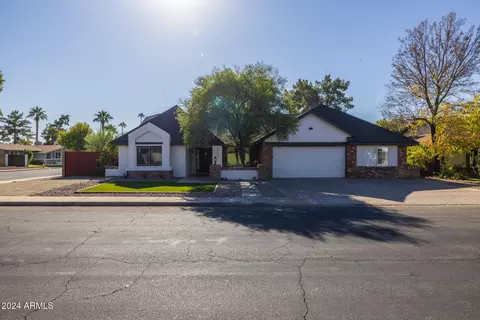 1023 W Meseto Ave, Mesa, AZ 85210