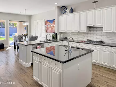 2835 E Dennisport Ct, Gilbert, AZ 85295 photo 11