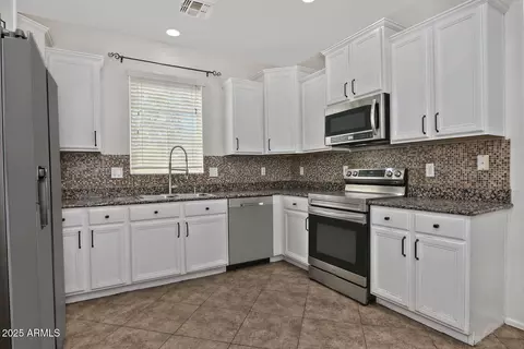 4232 E Tyson St, Gilbert, AZ 85295 photo 8