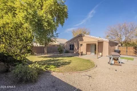 Exterior - 1743 E Amber Ln, Gilbert, AZ 85296 photo 4 of 5