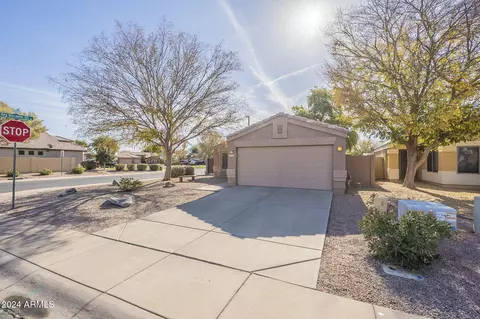 1743 E Amber Ln, Gilbert, AZ 85296