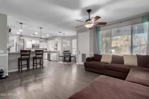 3902 E Wildhorse Dr, Gilbert, AZ 85297 photo 11