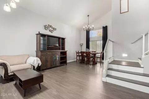 3902 E Wildhorse Dr, Gilbert, AZ 85297 photo 6