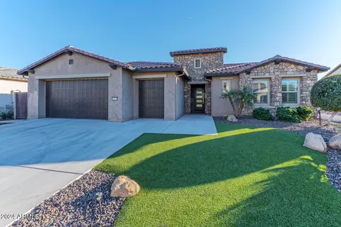 16697 W Alvarado Dr, Goodyear, AZ 85395