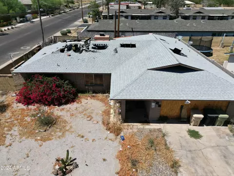 6044 W Seldon Ln, Glendale, AZ 85302