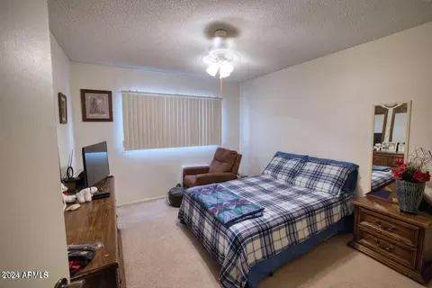 2920 E Clarendon Ave, Phoenix, AZ 85016 photo 9
