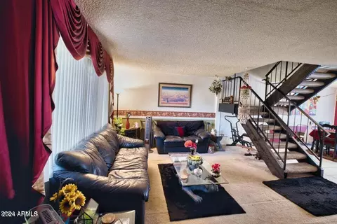 2920 E Clarendon Ave, Phoenix, AZ 85016 photo 3