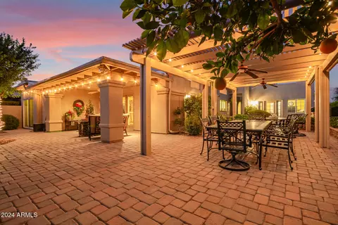 25820 S Beech Creek Dr, Sun Lakes, AZ 85248