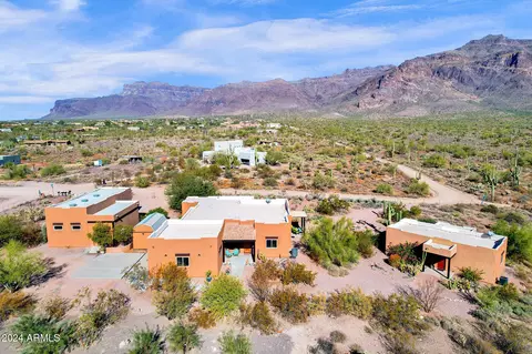 4031 S Redtail Trl, Gold Canyon, AZ 85118