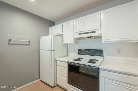 Kitchen - 2301 E University Dr #339, Mesa, AZ 85213 photo 2 of 3
