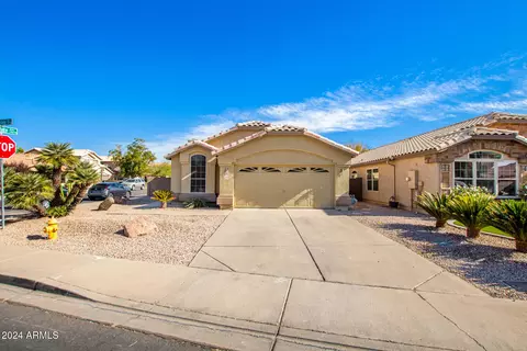 123 S Cobblestone Dr, Gilbert, AZ 85296