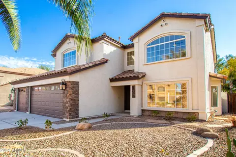 1005 E Stirrup Ln, San Tan Valley, AZ 85143