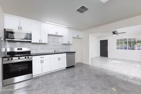 174 W 15th Ave, Apache Junction, AZ 85120 photo 10