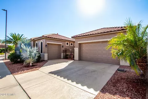 17937 W Weatherby Dr, Surprise, AZ 85374