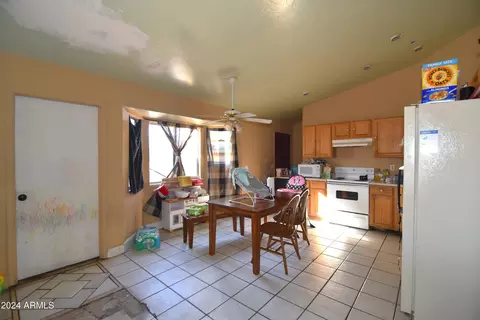 5802 S 13th Way, Phoenix, AZ 85040 photo 9