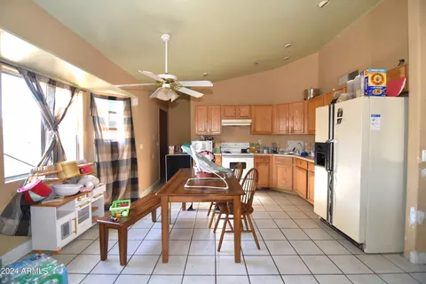 5802 S 13th Way, Phoenix, AZ 85040 photo 8