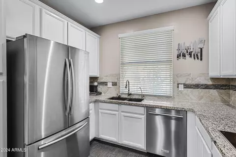 4253 E Toledo St, Gilbert, AZ 85295 photo 9
