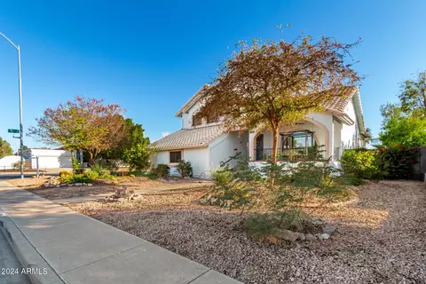 2633 Enrose St, Mesa, AZ 85213 photo 3