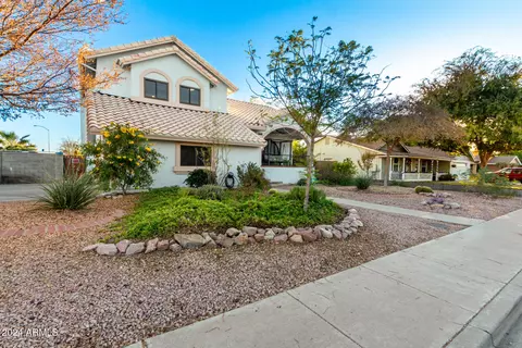 2633 Enrose St, Mesa, AZ 85213 photo 9