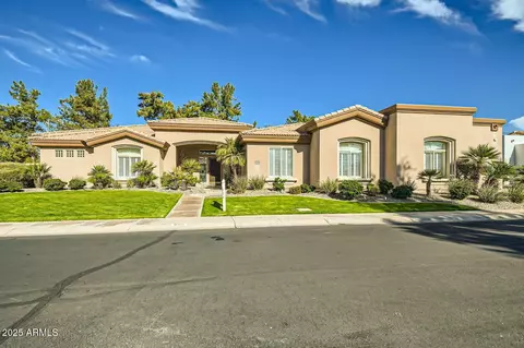 8336 E Sunnyside Dr, Scottsdale, AZ 85260