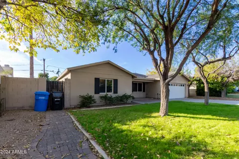 6742 N 11th St, Phoenix, AZ 85014 photo 2