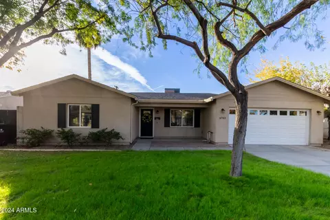 6742 N 11th St, Phoenix, AZ 85014