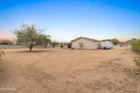 2221 E Joy Ranch Rd, Phoenix, AZ 85086 photo 56
