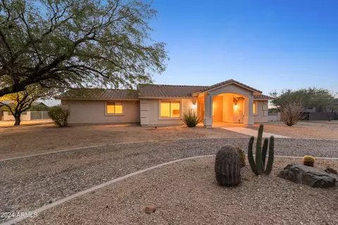 2221 E Joy Ranch Rd, Phoenix, AZ 85086