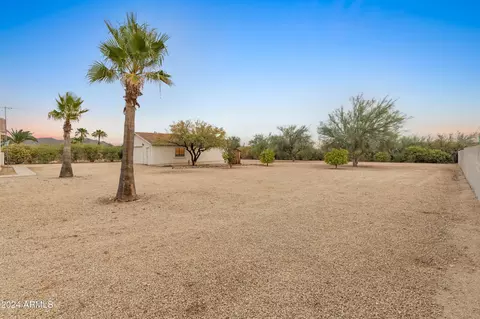 2221 E Joy Ranch Rd, Phoenix, AZ 85086 photo 30