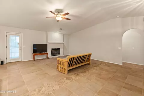 2221 E Joy Ranch Rd, Phoenix, AZ 85086 photo 12