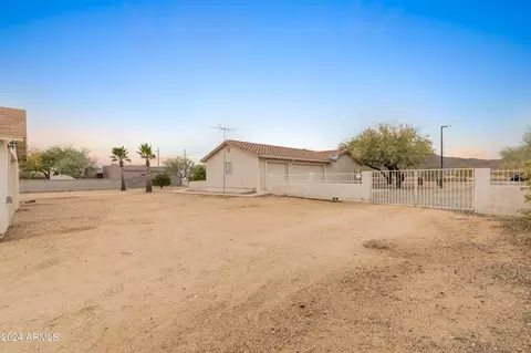 2221 E Joy Ranch Rd, Phoenix, AZ 85086 photo 36