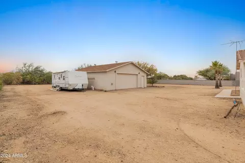 2221 E Joy Ranch Rd, Phoenix, AZ 85086 photo 29