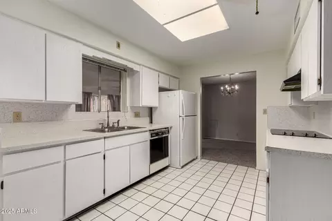 666 N 65th Pl, Mesa, AZ 85205 photo 8