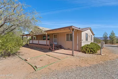 9771 E Rocking W Ranch Rd, Hereford, AZ 85615