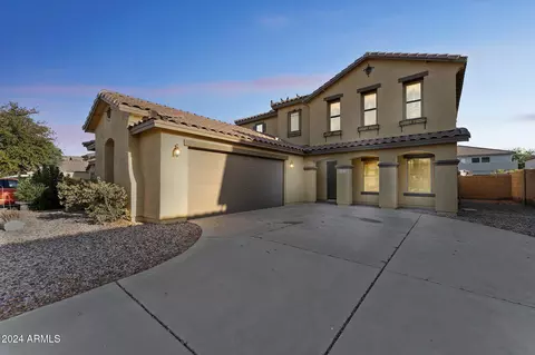 45492 W Starlight Dr, Maricopa, AZ 85139