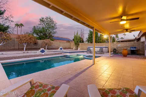 4524 E Villa Maria Dr, Phoenix, AZ 85032