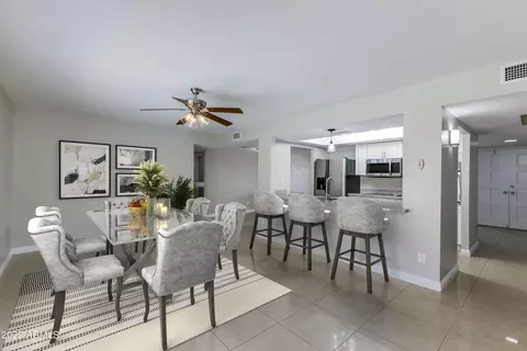 1206 E Greenway Dr, Tempe, AZ 85282