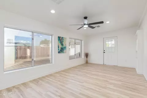 3350 W Wethersfield Rd, Phoenix, AZ 85029 photo 12