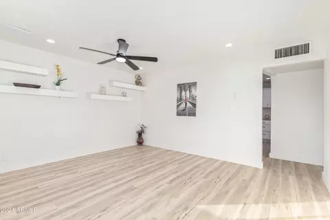3350 W Wethersfield Rd, Phoenix, AZ 85029 photo 3