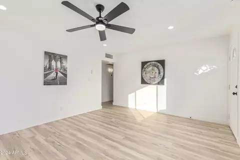 3350 W Wethersfield Rd, Phoenix, AZ 85029 photo 5