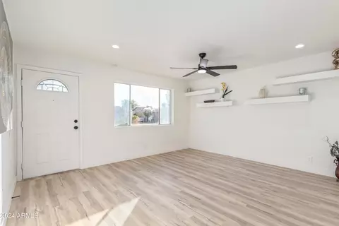 3350 W Wethersfield Rd, Phoenix, AZ 85029 photo 4