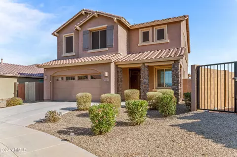 6327 S 34th Dr, Phoenix, AZ 85041