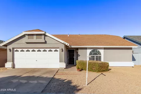 5206 N 102nd Dr, Glendale, AZ 85307