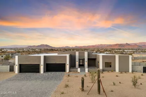 256 E Tumbleweed Dr, Phoenix, AZ 85085