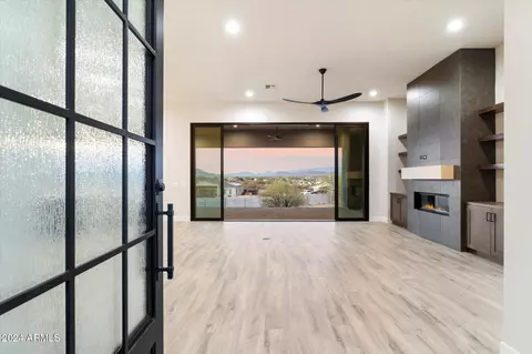 256 E Tumbleweed Dr, Phoenix, AZ 85085 photo 5