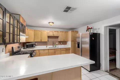 6230 W Berkeley Rd, Phoenix, AZ 85035 photo 12
